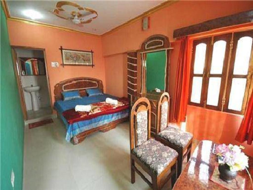 Kedareswar B&B Varanasi Habitación foto